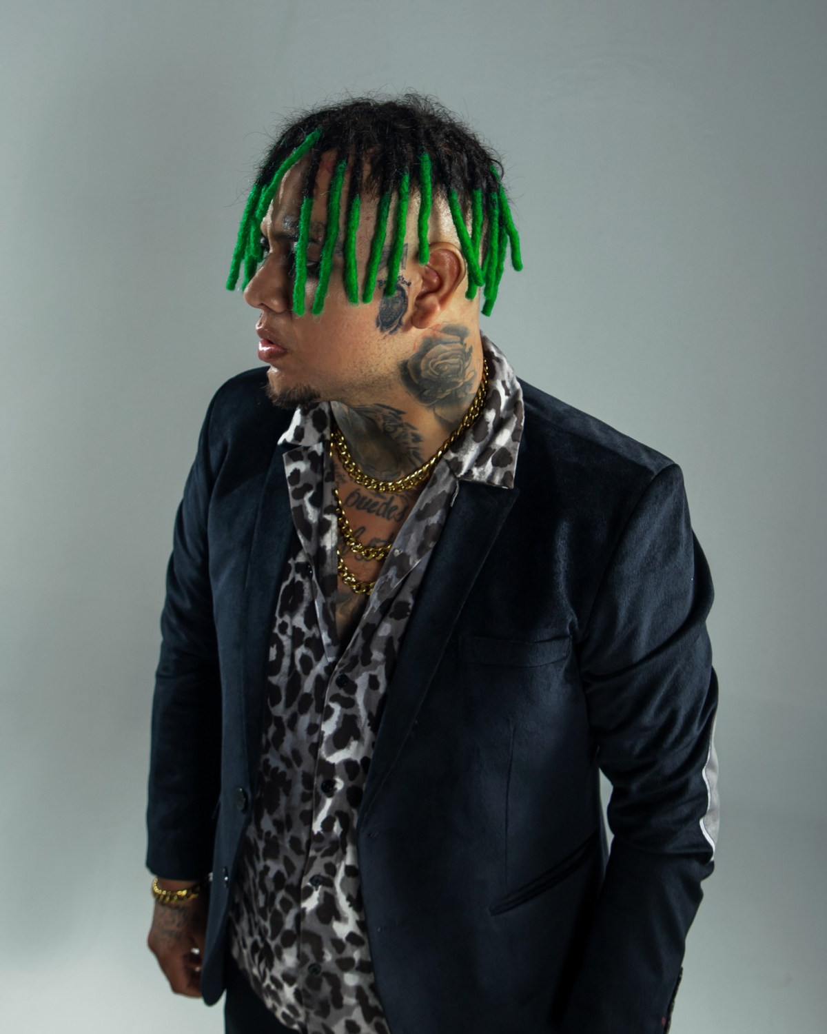 Foto de YOUNG EIBY